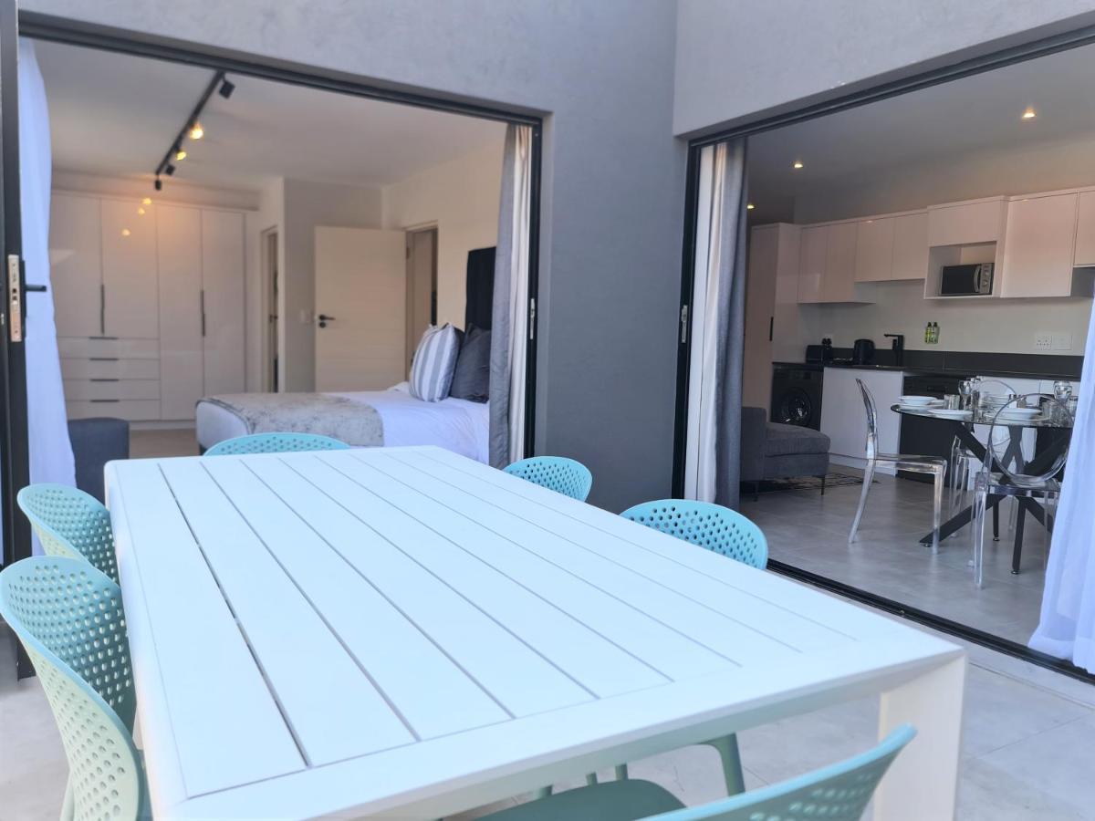 Mint Apartments Greenside Johannesburg Exterior photo